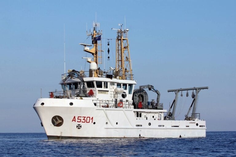 Coastal Research Vessel Leonardo at sea